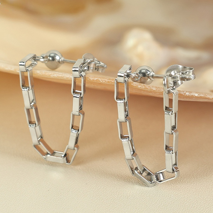 1 Paar Simple Series Einfache Quaste Edelstahl 18 Karat vergoldet Damen Tropfenohrringe 